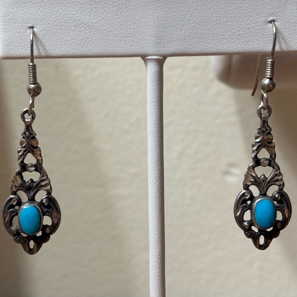 🍀Vintage Sterling Silver Turquoise Earrings - Picture 3 of 4